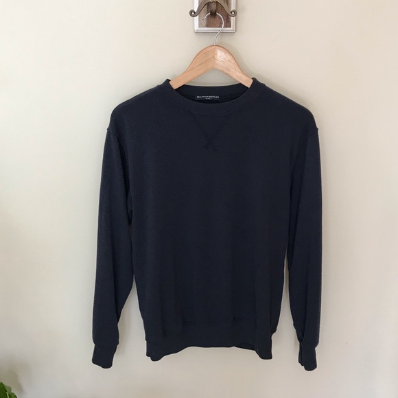 Brandy Melville Tops - Brandy Melville Sweater